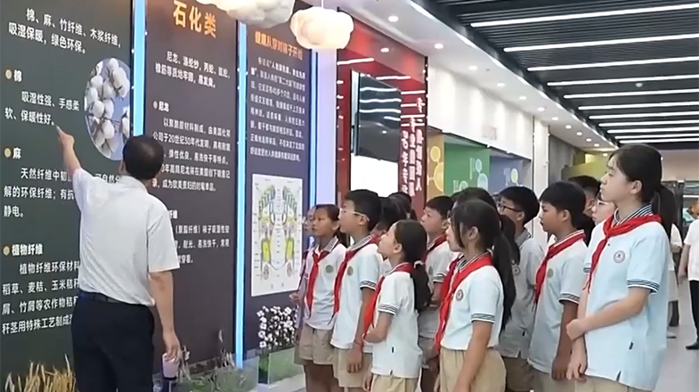 南方多地强降雨持续 未来三天部分地区有大暴雨