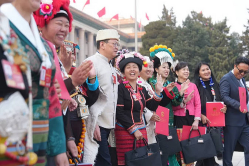 中国成功发射实践三十一号卫星